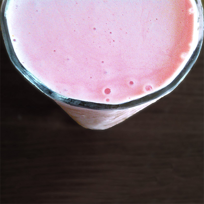 strawberry-banana-smoothies