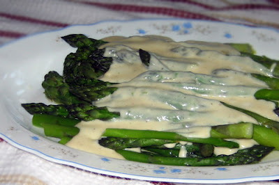 Asparagus with Mornay Sauce
