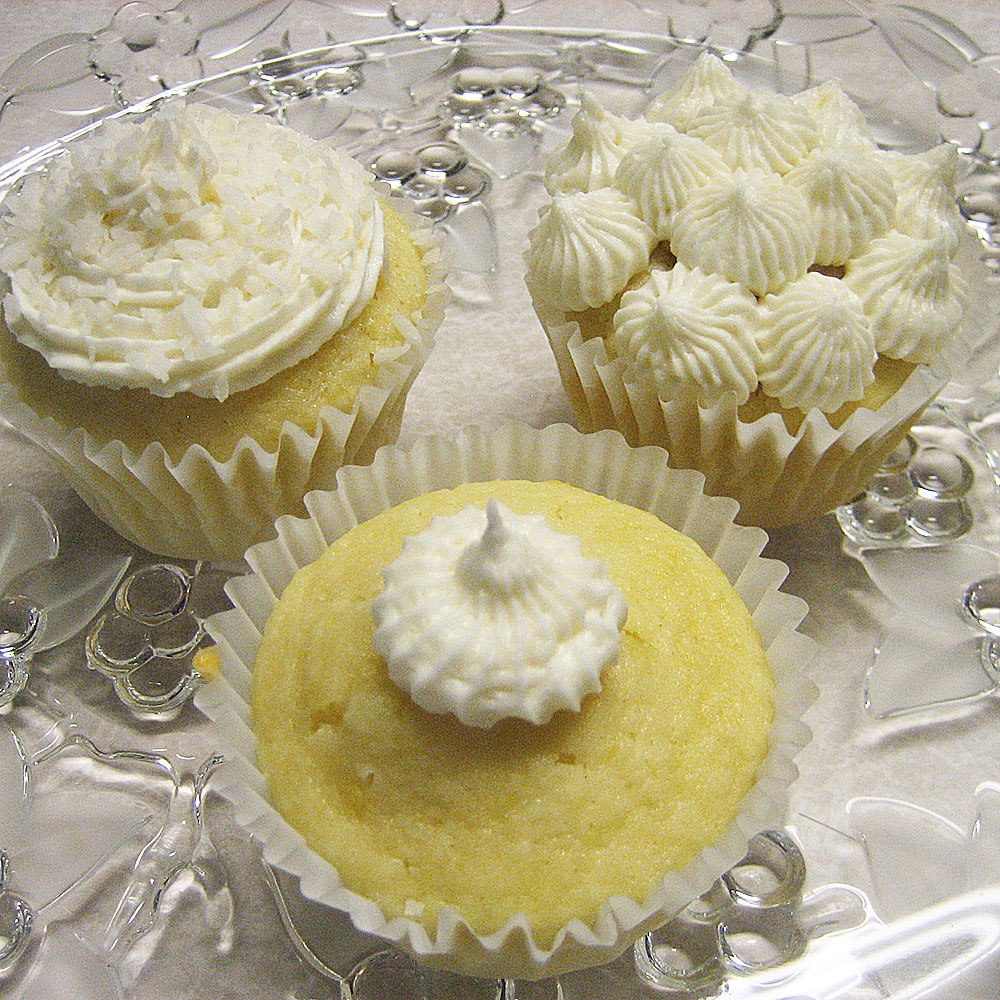 Lemon Coconut Cupcakes